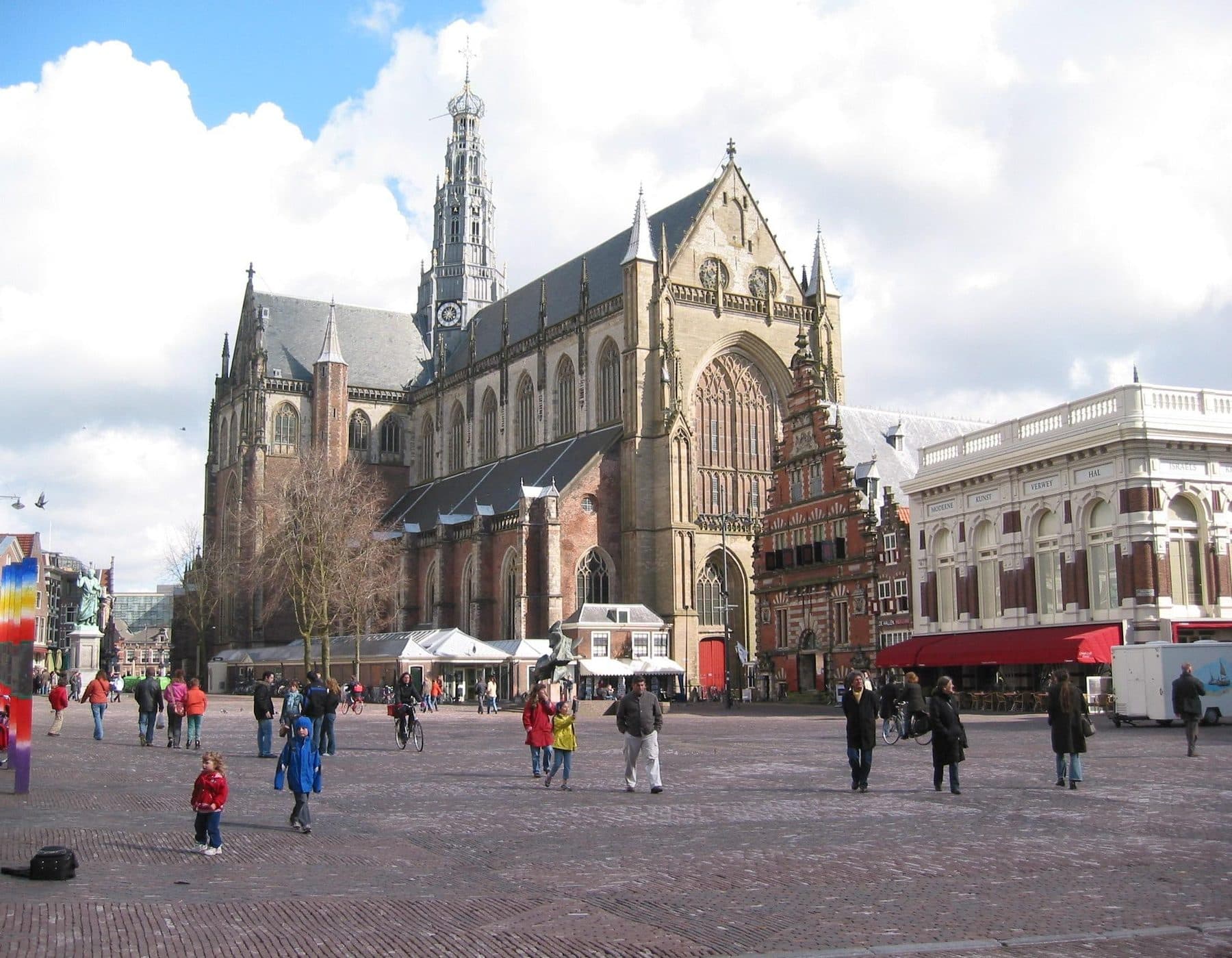 Haarlem stadsaanzicht, installateurs vergelijken