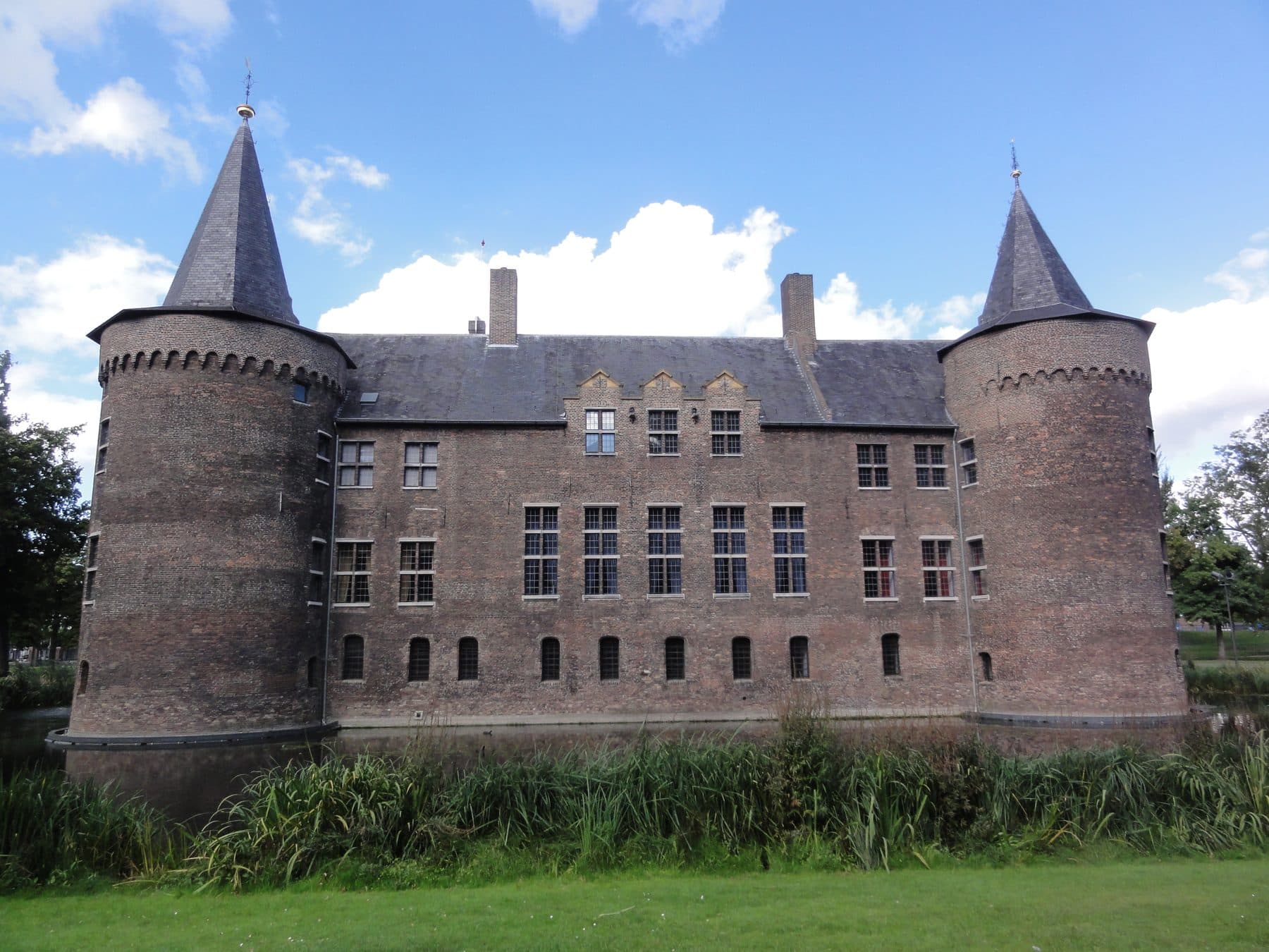 Helmond stadsaanzicht, installateurs vergelijken